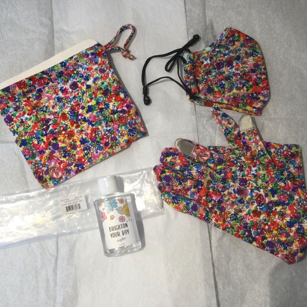 Brighton Fashionista Pandemic set